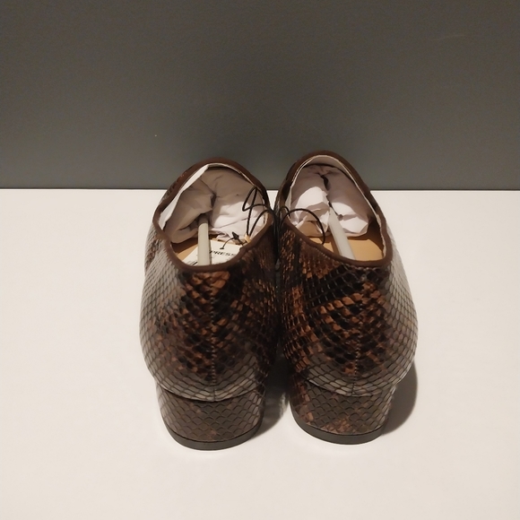 Express Snakeskin Flats - Picture 3 of 4